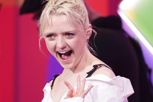 ‘Game of Thrones’ star Maisie Williams rocks bleached blonde eyebrows and hair at 2021 BRIT Awards