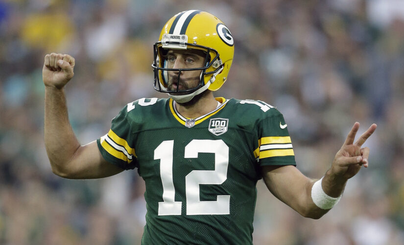 Packers’ Aaron Jones hopeful Aaron Rodgers is on team Week 1: ‘That’s my quarterback’