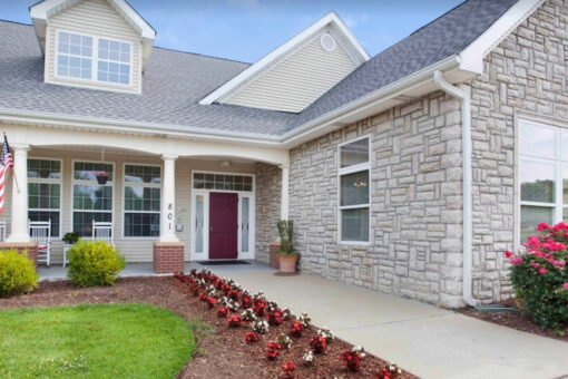 Elderly couple escape Tennessee assisted living facility using Morse code training