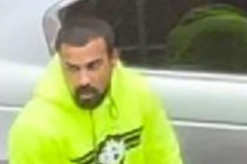 New York suspect allegedly attacks father, son after they accidentally sideswipe car: report
