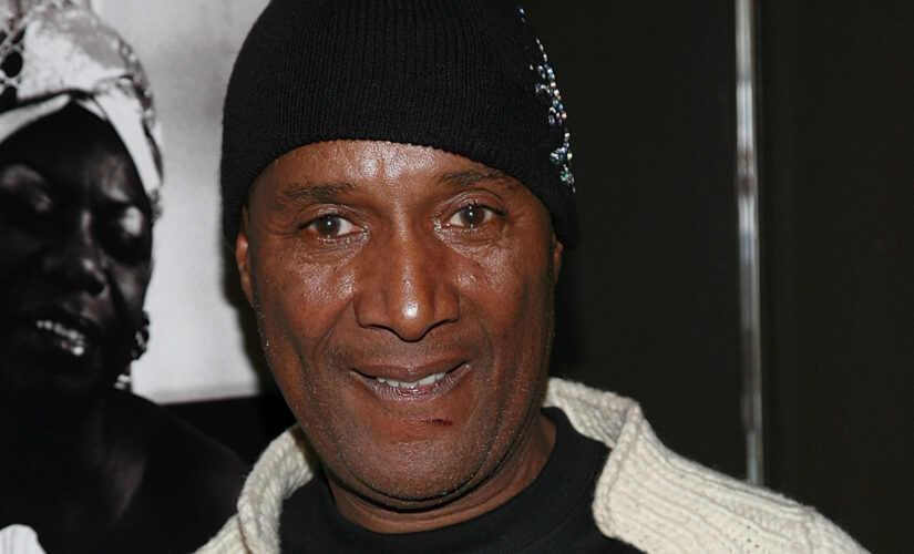 Comedian Paul Mooney, actor in ‘The Buddy Holly Story,’ dead at 79