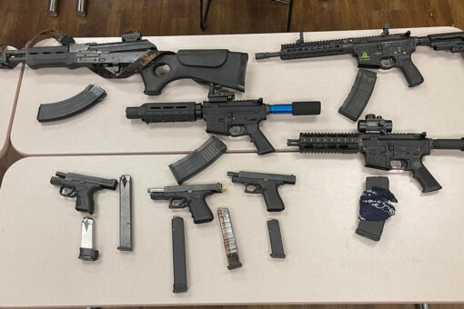 Tennessee teen charged with two murders, arrested with seven guns in his car