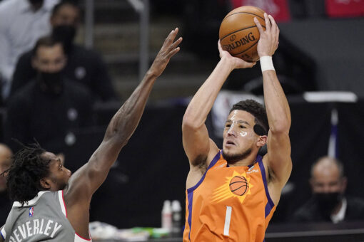 Suns outlast Clippers 84-80, take 3-1 lead in West finals