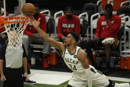 Bucks trounce Hawks 125-91 to tie East finals at 1-1