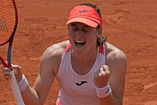 Zidansek, Pavlyuchenkova reach semifinals at French Open