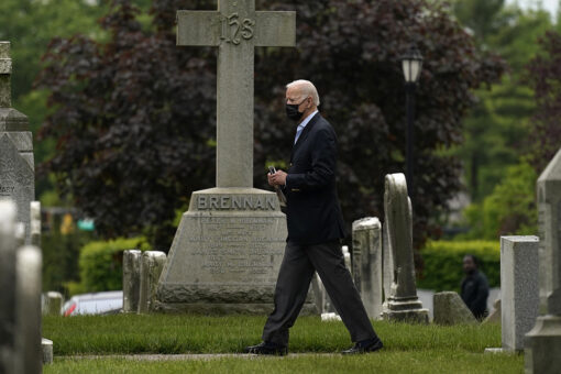 Biden to continue to attend church despite possible rebuke from Catholic bishops