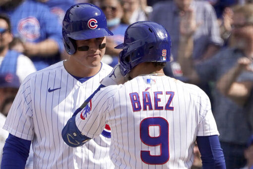 Baez, Rizzo lead surging Cubs past Padres 6-1