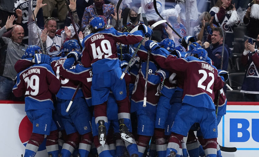 Rantanen scores OT winner, Avs up 2-0 in series vs. Knights