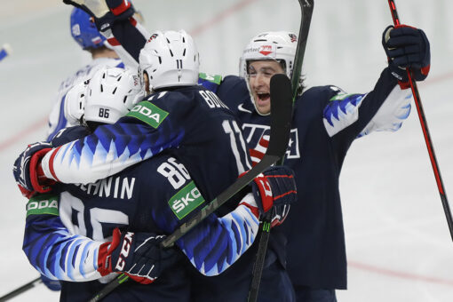 US advances to world hockey semifinals; Germans stun Swiss