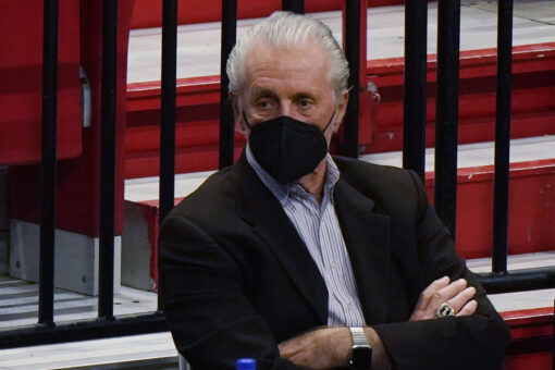 Heat’s Riley fined $25,000 for remarks about a LeBron return