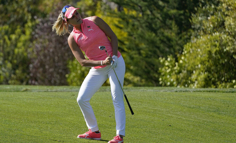 Thompson uses flawless round to take lead at US Women’s Open