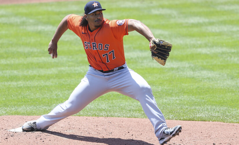 Altuve leadoff HR, Garcia wins 5th in row, Astros top Jays