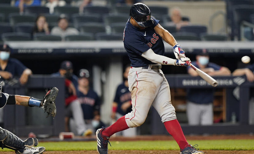 Red Sox hold off Yankees 6-5 in 10 for 3-game sweep in Bronx