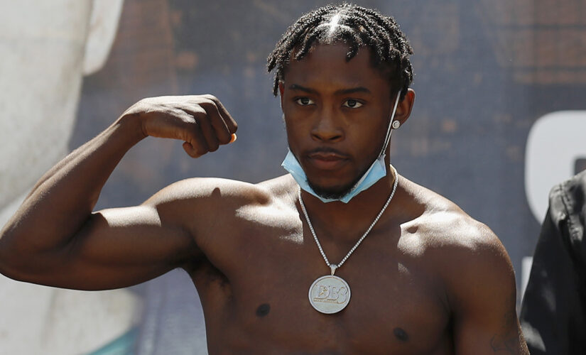 Keyshawn Davis to fight at Tokyo Olympics despite going pro