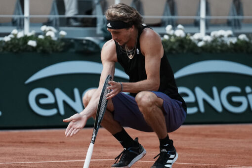 Zverev reaches 3rd Grand Slam semifinal, 1st at French Open