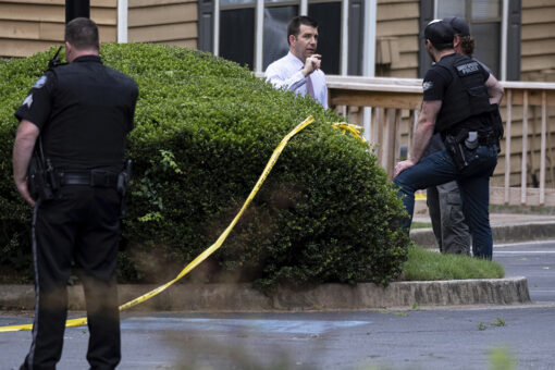 Police: Suspected Baltimore gang leader dead after standoff