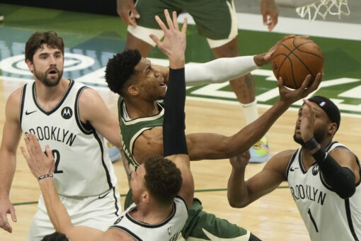 Bucks blow big lead, then rally to edge Nets 86-83 in Game 3
