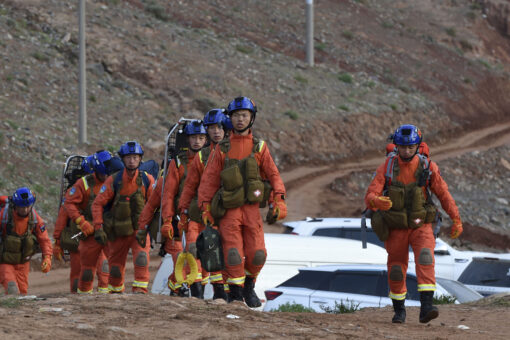 Chinese official dies during probe into marathon deaths