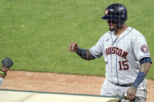 Maldonado, Astros make late noise, overcome 4 Twins homers