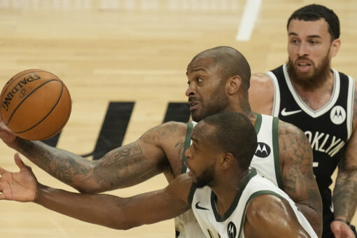 Bucks tie series with 107-96 Game 4 win as Nets lose Irving