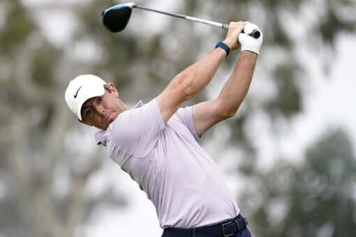 McIlroy on board with ban on green reading books