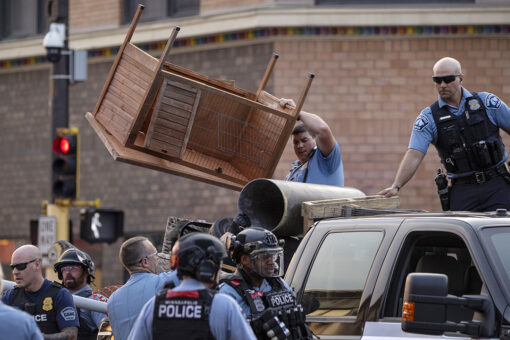 Minneapolis has 100 National Guardsmen on standby as new gun evidence emerges in Winston Smith shooting