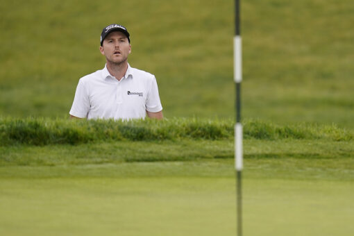 Henley has happy return to Torrey and takes early Open lead