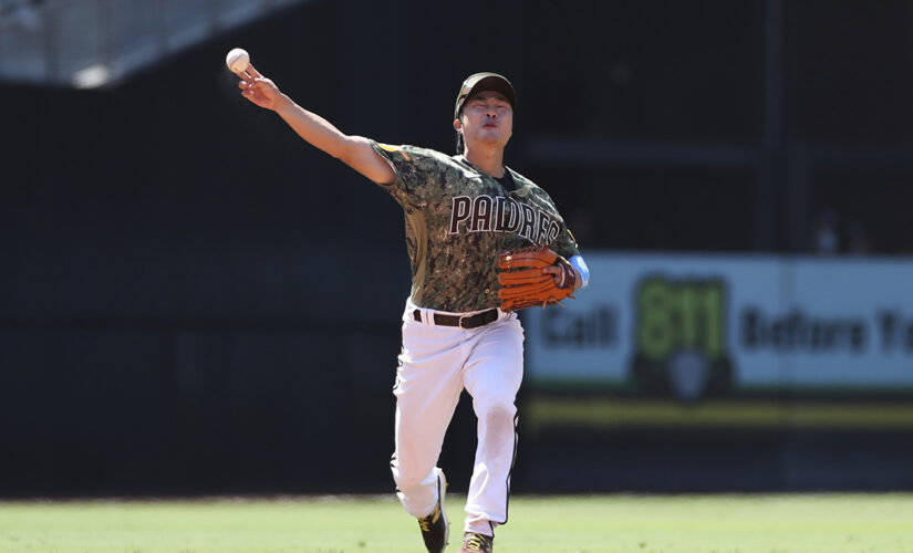 Padres beat Reds 3-2 behind Myers, Lamet, for 4-game sweep
