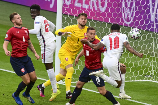 Sterling savior again: England beats Czechs at Euro 2020