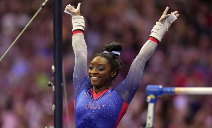 What pressure? Biles soars to lead at U.S. Olympic Trials