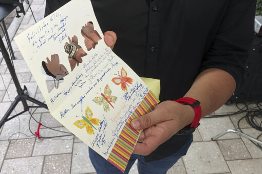 Florida family hopeful after missing grandmother’s mementos found in condo rubble
