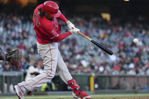Rendon drives in 5 runs, Angels beat Giants 8-1