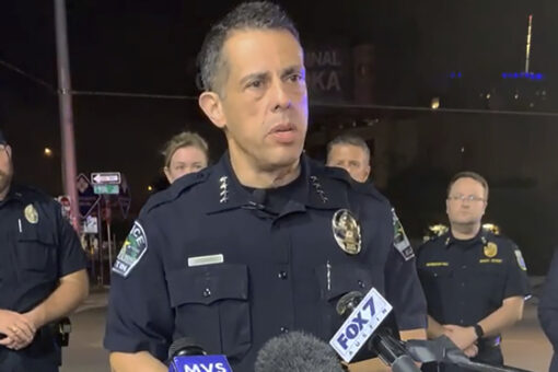 Austin mass shooting: Police hunt 2 suspects after 14 injured in downtown entertainment district