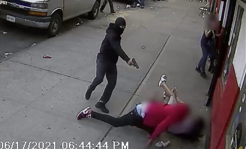 Man in custody in connection to NYC shooting inches away from kids: police