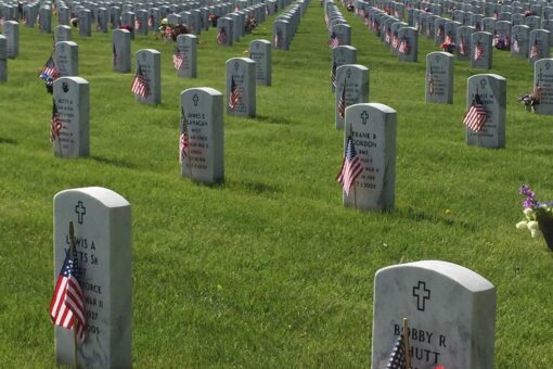 Tennessee honor guard ‘blown away’ by turnout at funeral for veteran who died without family: report