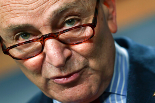 Schumer bombs with stale joke at NYC comedy club reopening