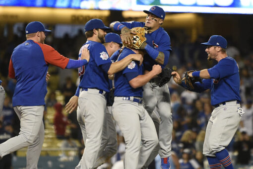 Cubs toss combined no-hitter, tie major-league record