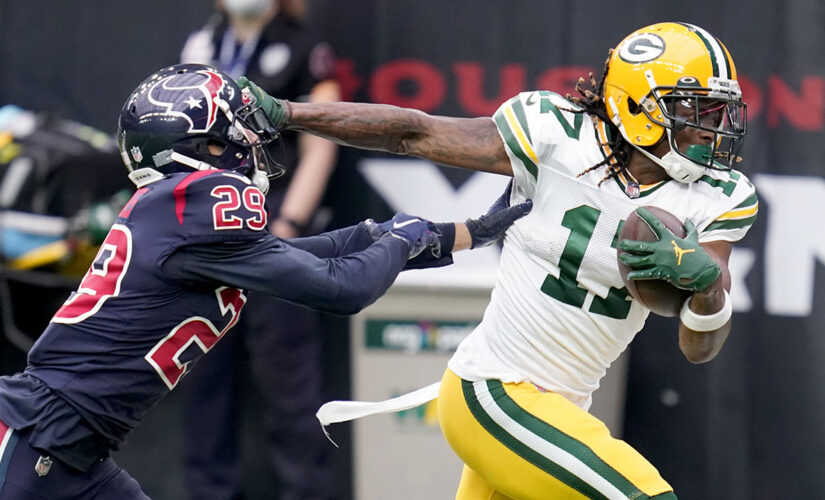 Packers’ Davante Adams has Aaron Rodgers’ back no matter what, ‘ready to rock’ regardless