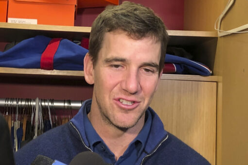 Eli Manning couldn’t resist jab at Tom Brady in Giants Father’s Day video