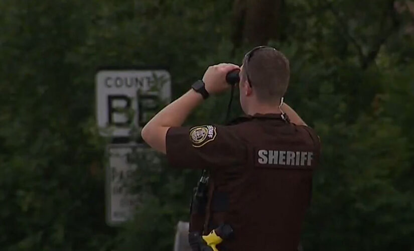Wisconsin bank robbery prompts massive police response, road closure