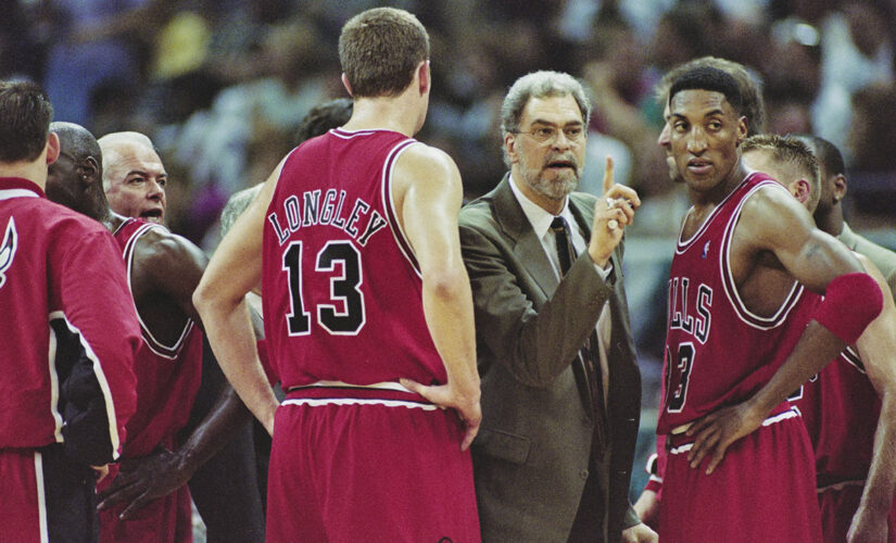 Scottie Pippen tries to paint Phil Jackson as racist over drama from 1994 playoffs