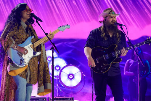 H.E.R., Chris Stapleton steal show at 2021 CMT Music Awards: ‘That’s more like it’