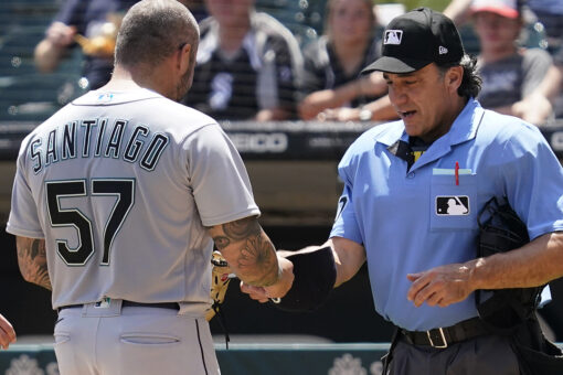 Mariners’ Hector Santiago suspended 10 games for violating grip-enhancing substances rules