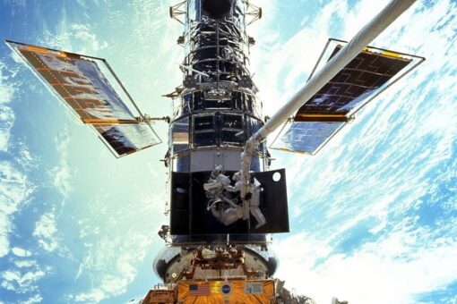 Hubble Space Telescope halts amid computer trouble