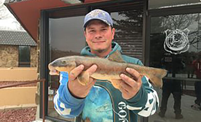 Wyoming fisherman breaks 23-year-old record