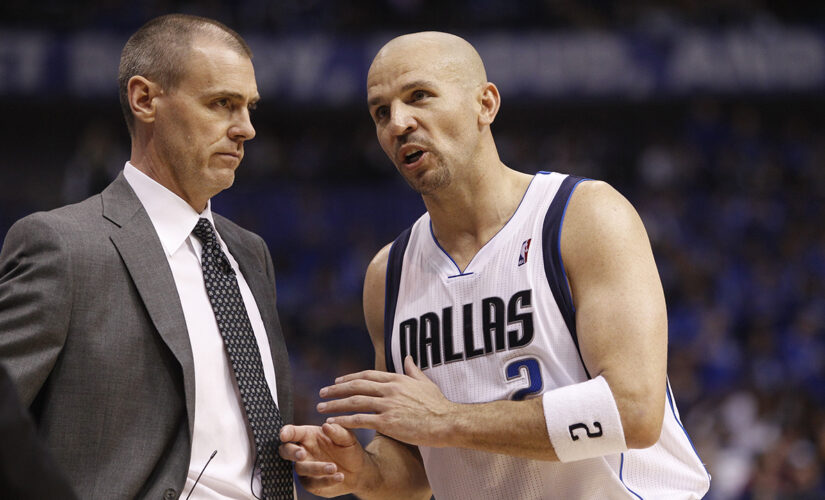 Mavs pick title-winning guard Kidd after Carlisle