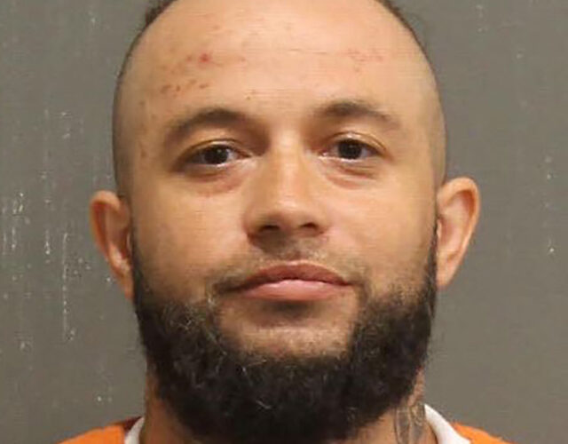 Tennessee man allegedly strangled girlfriend, attempted to sell car with her dead body in back seat: police