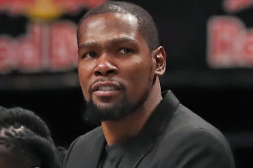 Kevin Durant fires back at writer over NBA playoffs criticism