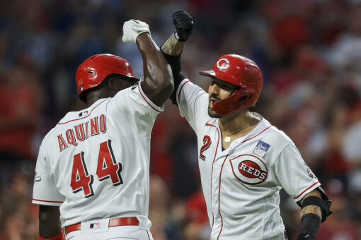 Castellanos hits slam as Reds rally past Phillies 12-4
