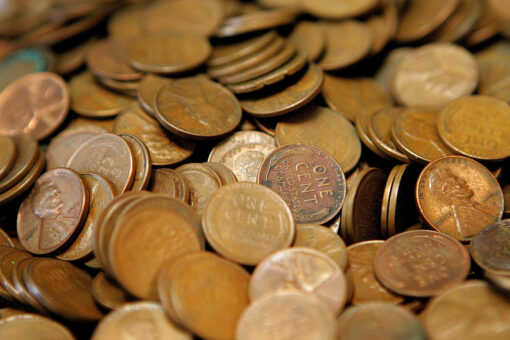 Virginia father pays last child support payment in with 80,000 pennies, report says